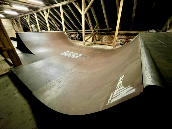 Skatepark - Kryty skatepark na strychu - DIY Nowy Tomyśl - Szplinramps