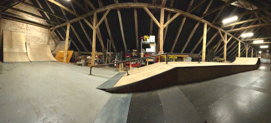 Skatepark - Kryty skatepark na strychu - DIY Nowy Tomyśl - Szplinramps